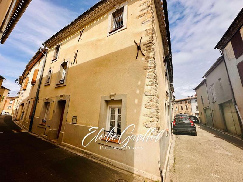 Maison - 95 m² - 5 pièces