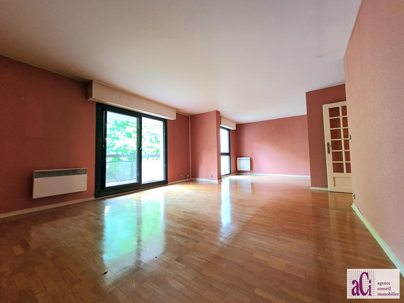 Appartement - 84 m² - 4 pièces