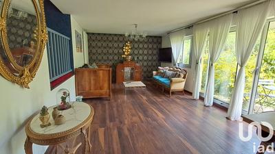 Appartement - 77 m² - 3 pièces