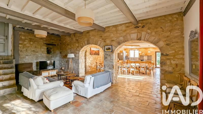 Maison - 490 m² - 14 pièces