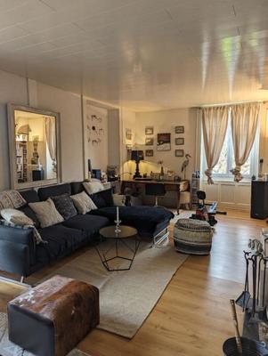 Appartement - 160 m² - 7 pièces