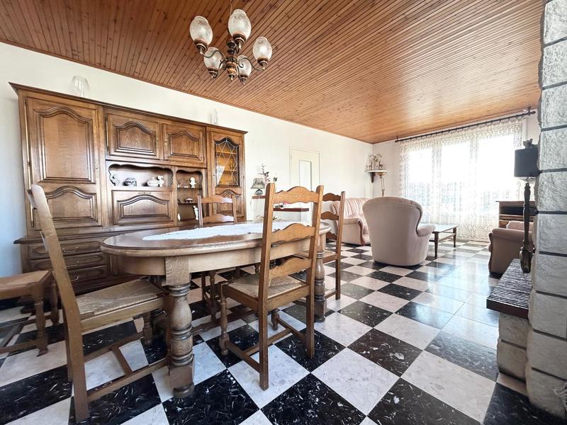 Maison - 112 m² - 5 pièces