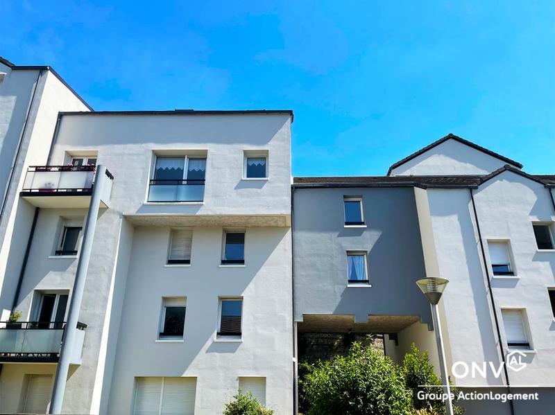 Appartement - 104 m² - 5 pièces