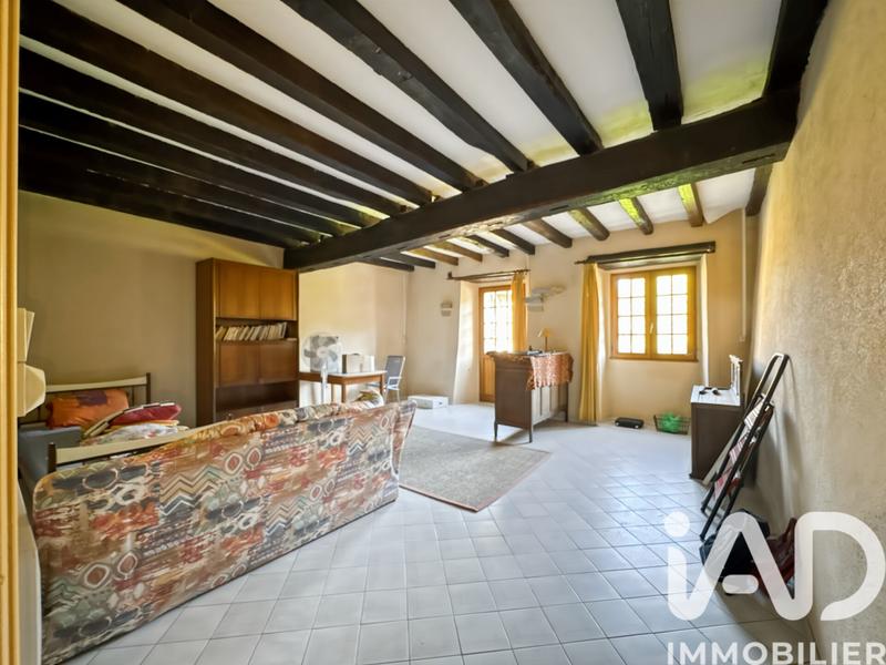 Maison - 256 m² - 10 pièces