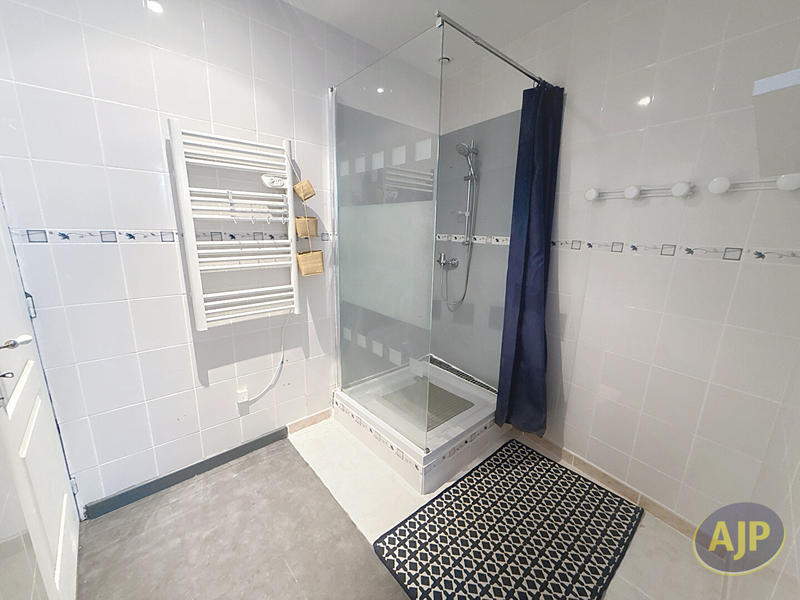 Maison de ville - 116 m² - 5 pièces