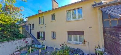 Maison de ville - 178 m² - 10 pièces