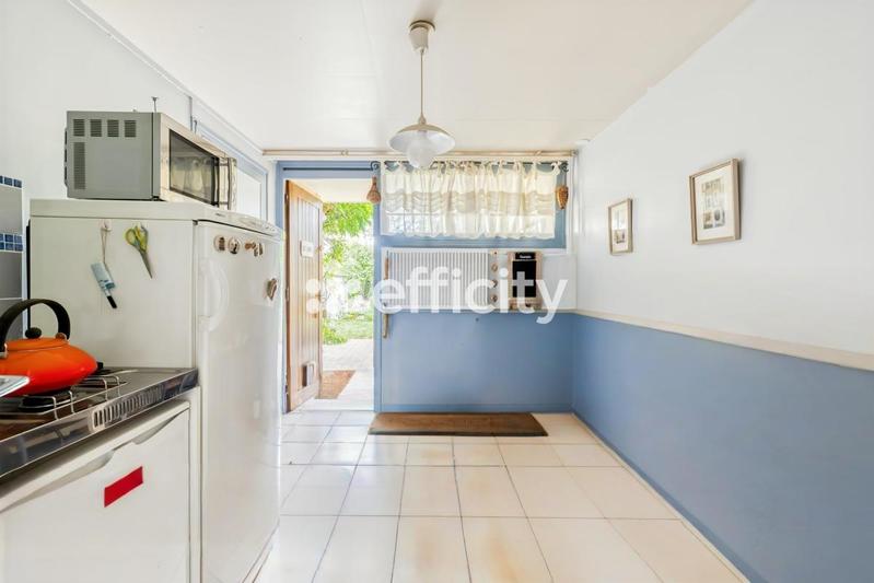 Maison - 99 m² - 5 pièces