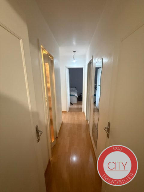 Appartement - 77 m² - 4 pièces