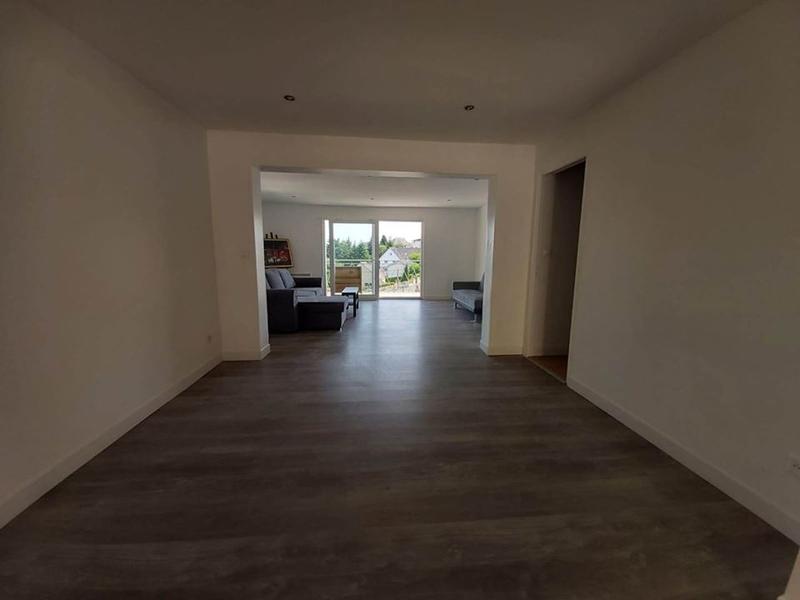 Maison traditionnelle - 220 m² - 7 pièces