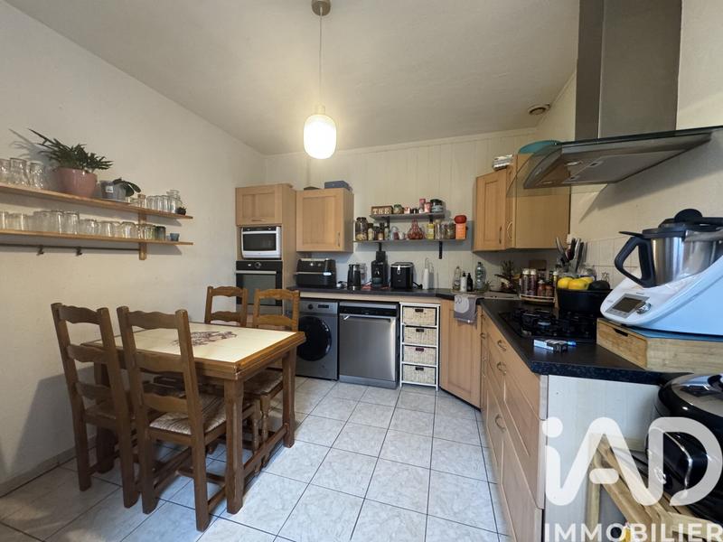Maison - 468 m² - 14 pièces