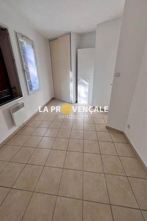 Maison traditionnelle - 92 m² - 4 pièces