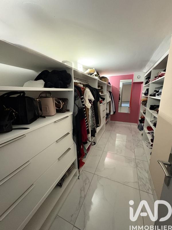 Maison - 161 m² - 5 pièces