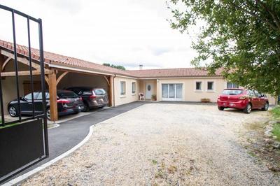 Maison - 153 m² - 7 pièces