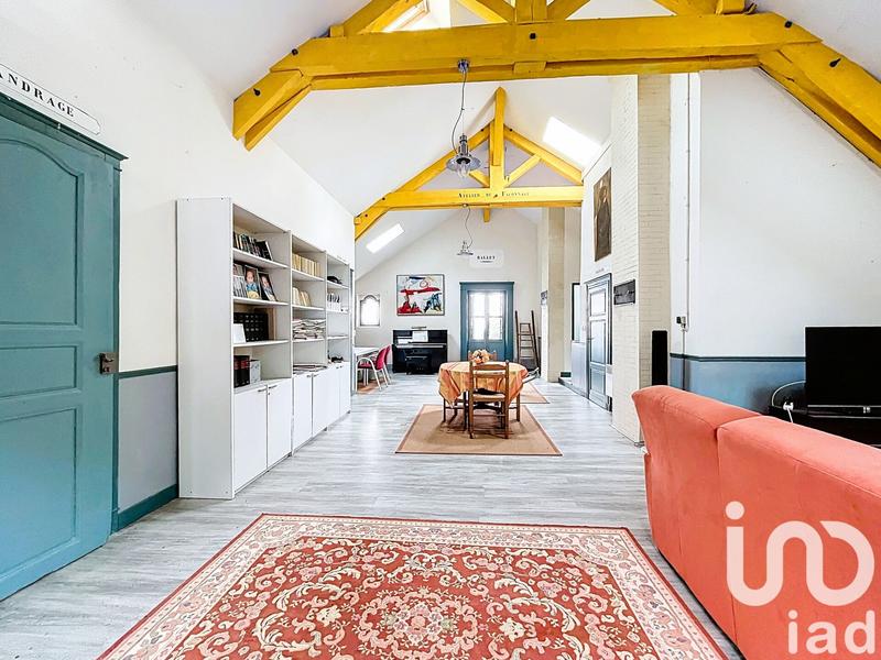 Maison - 402 m² - 12 pièces