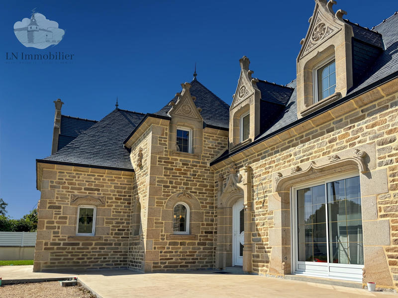 Villa - 145 m² - 6 pièces