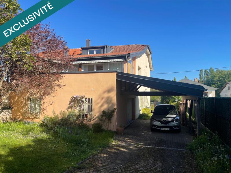 Maison - 219 m² - 9 pièces