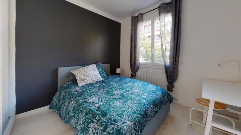 Maison - 104 m² - 7 pièces