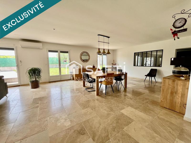 Villa - 276 m² - 9 pièces