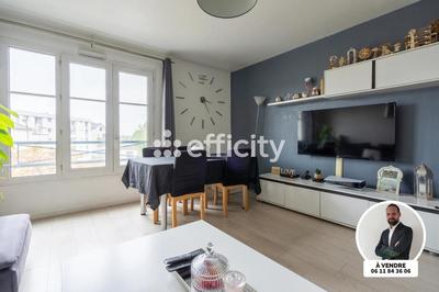 Appartement - 79 m² - 4 pièces