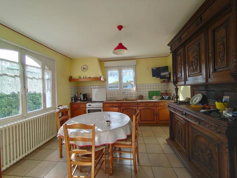 Maison - 143 m² - 6 pièces