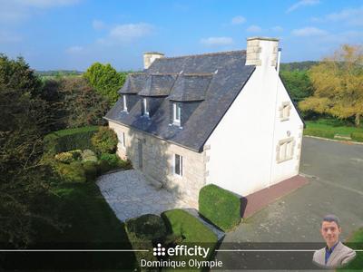 Maison - 111 m² - 5 pièces