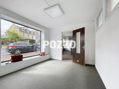 Local commercial - 166 m²