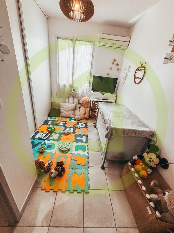 Maison - 200 m² - 7 pièces