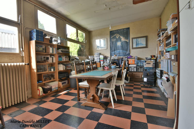 Maison bourgeoise - 240 m² - 9 pièces