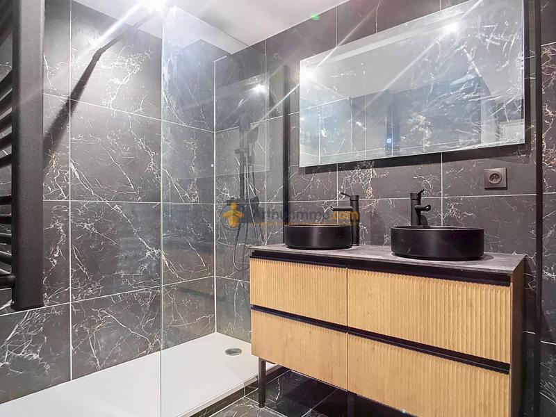 Appartement - 79 m² - 3 pièces