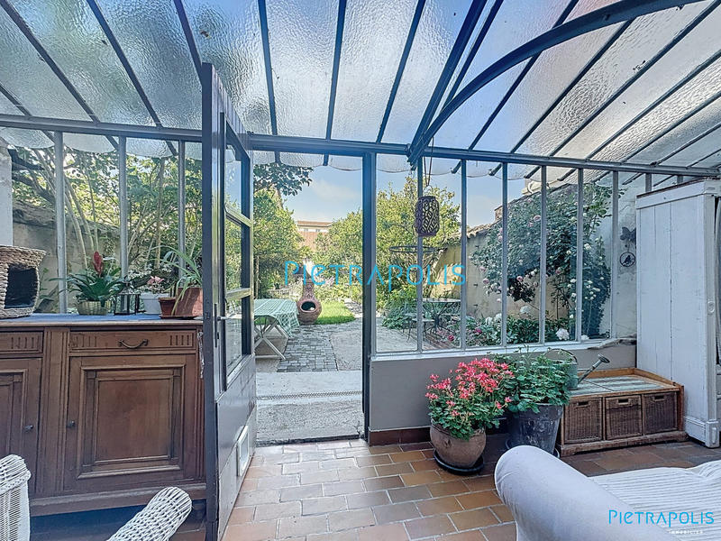 Maison - 198 m² - 7 pièces