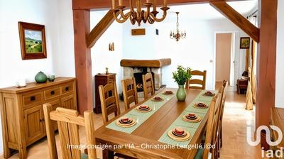 Maison - 141 m² - 6 pièces