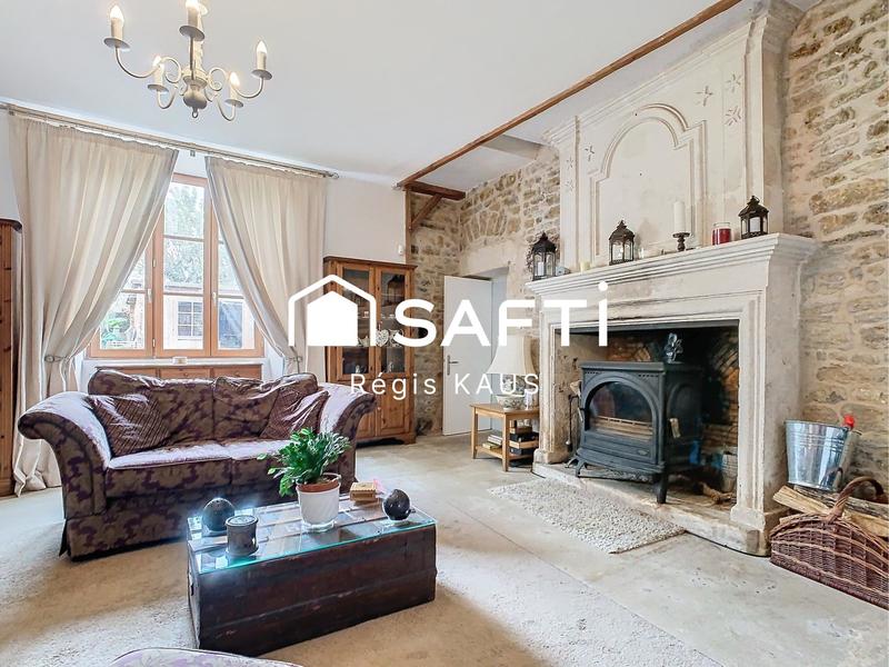 Maison - 296 m² - 12 pièces