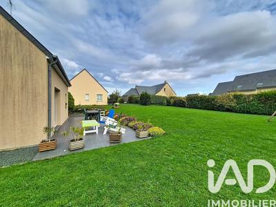 Maison - 81 m² - 6 pièces