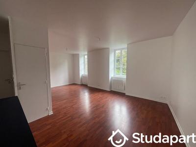 Appartement - 74 m² - 3 pièces