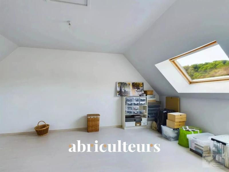 Maison - 152 m² - 6 pièces