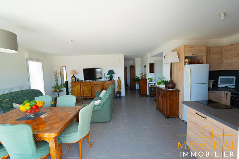 Appartement - 93 m² - 4 pièces