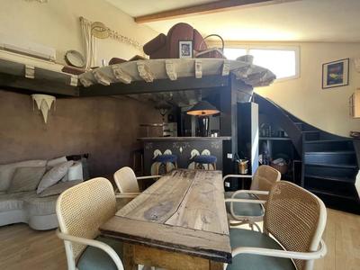 Appartement - 94 m² - 4 pièces