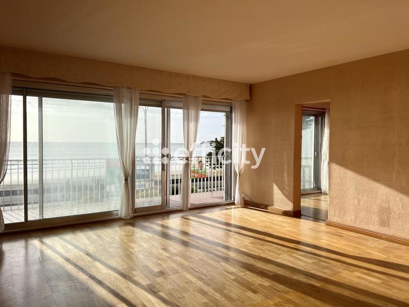 Appartement - 105 m² - 5 pièces