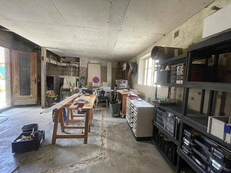 Maison - 186 m² - 7 pièces