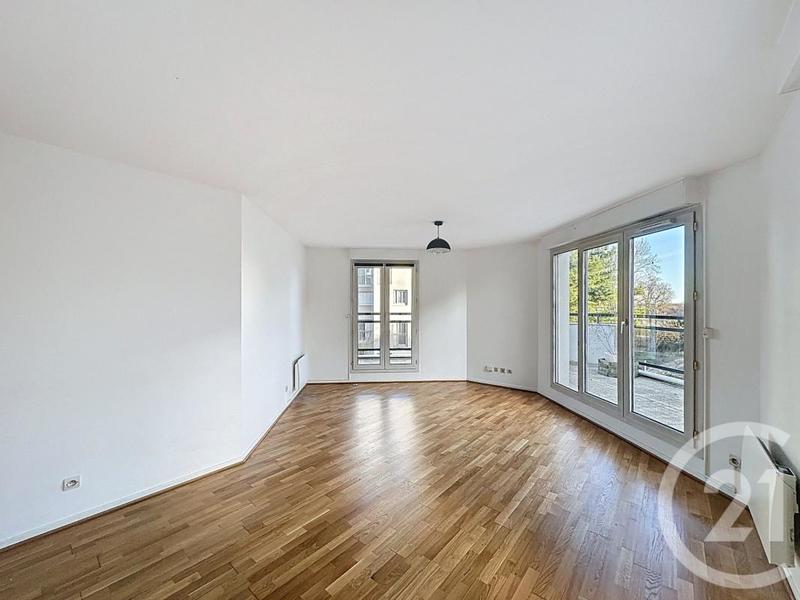Appartement - 77 m² - 3 pièces