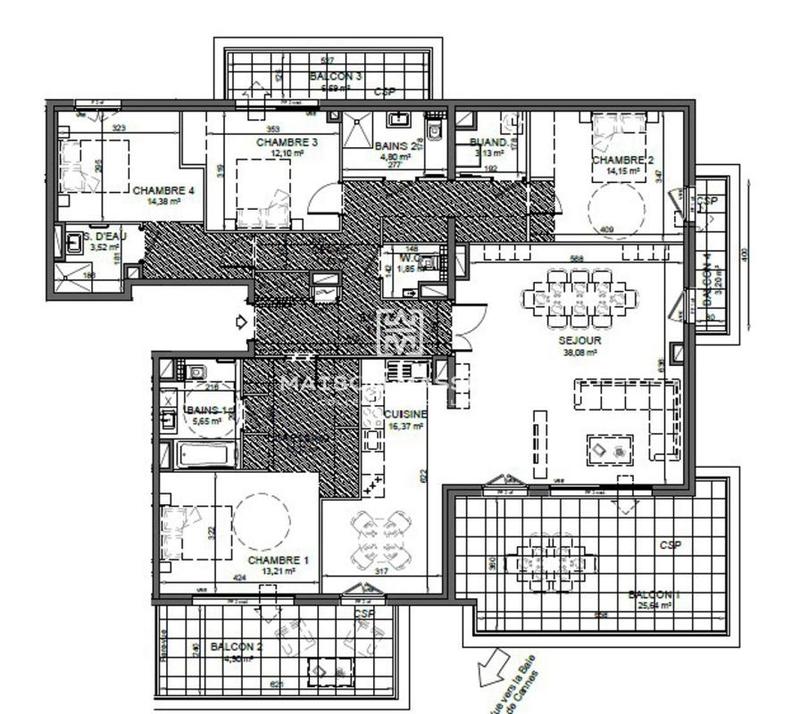 Appartement - 157 m² - 5 pièces