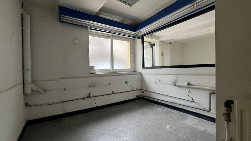 Local commercial - 115 m²