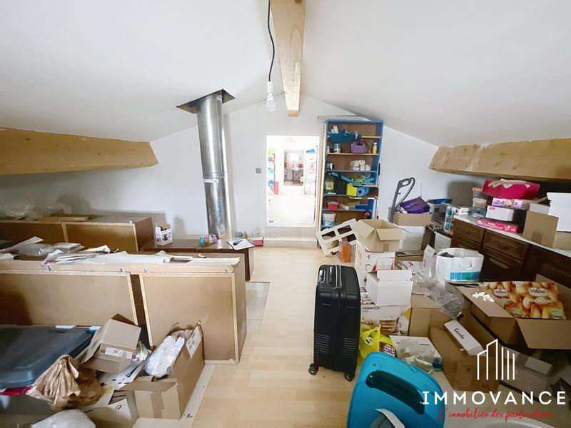 Villa - 200 m² - 6 pièces