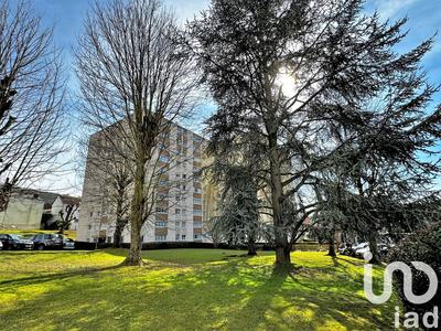 Appartement - 81 m² - 4 pièces