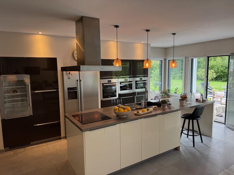 Maison contemporaine - 169 m² - 5 pièces