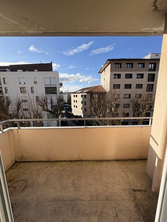 Appartement - 56 m² - 3 pièces