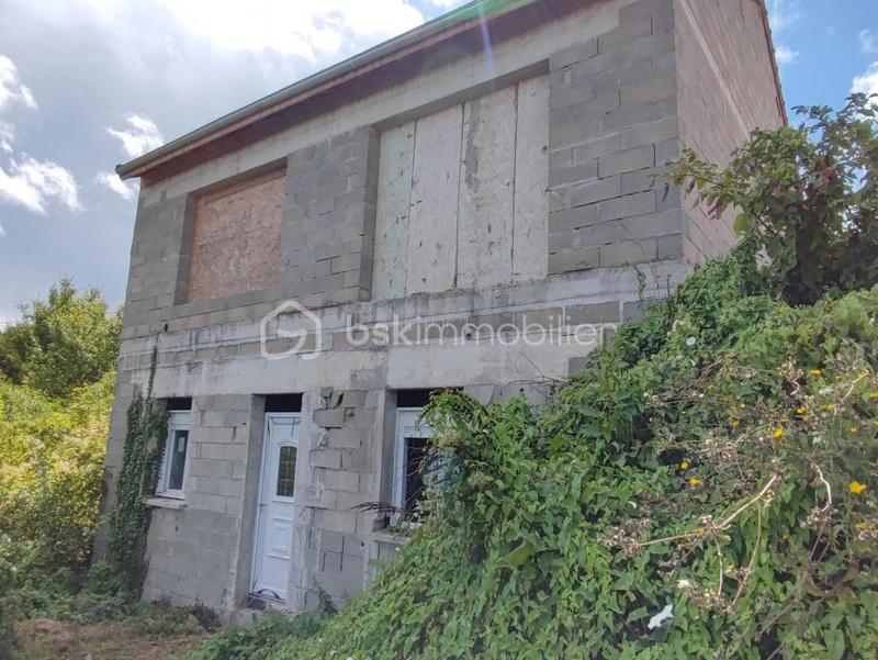 Maison - 160 m² - 1 pièce