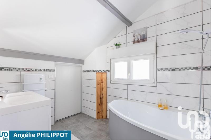 Maison - 168 m² - 7 pièces