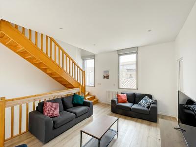 Maison - 118 m² - 6 pièces