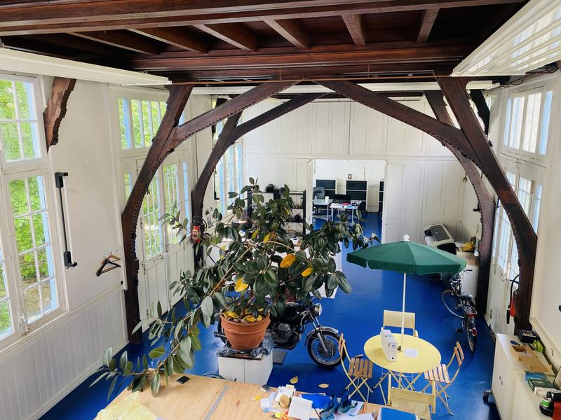 Local d'activités - 187 m²